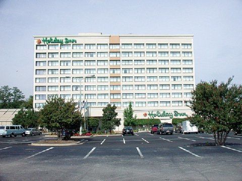 凯雷假日酒店3*